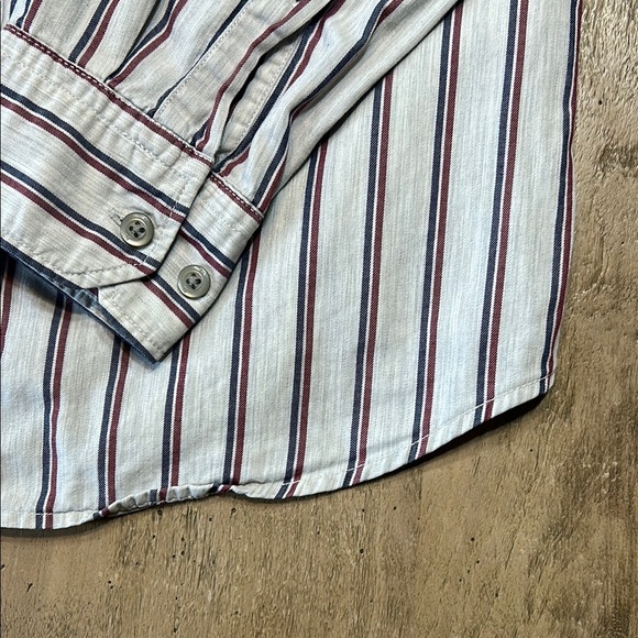 Banana Republic Grey with Maroon and Blue Casual Button Down Shirt - Picture 3 of 4